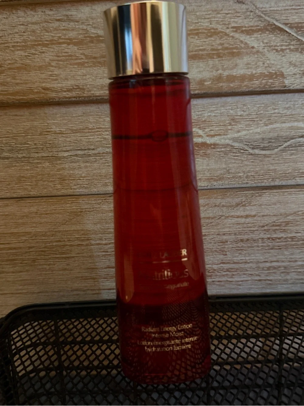 Estee Lauder Nutritious Super Pomegranate Radiant Energy Lotion - Red Bottle